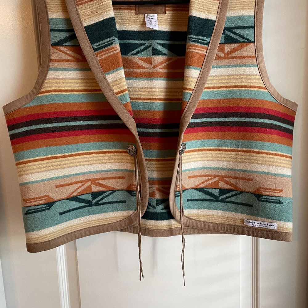 Pendleton Southwest Wool Vest size large Turquoise Salmon Cream.  Beautiful!